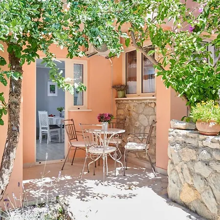 Apartmani Oaza Trogir Exterior photo
