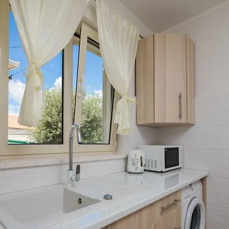 Apartmani Oaza Trogir Exterior photo